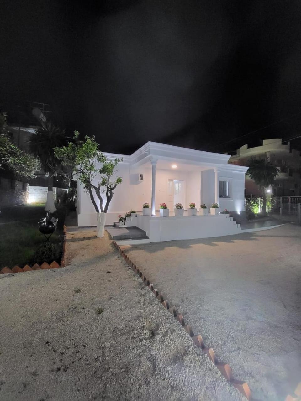 Vila Ademi Ksamil Exterior photo