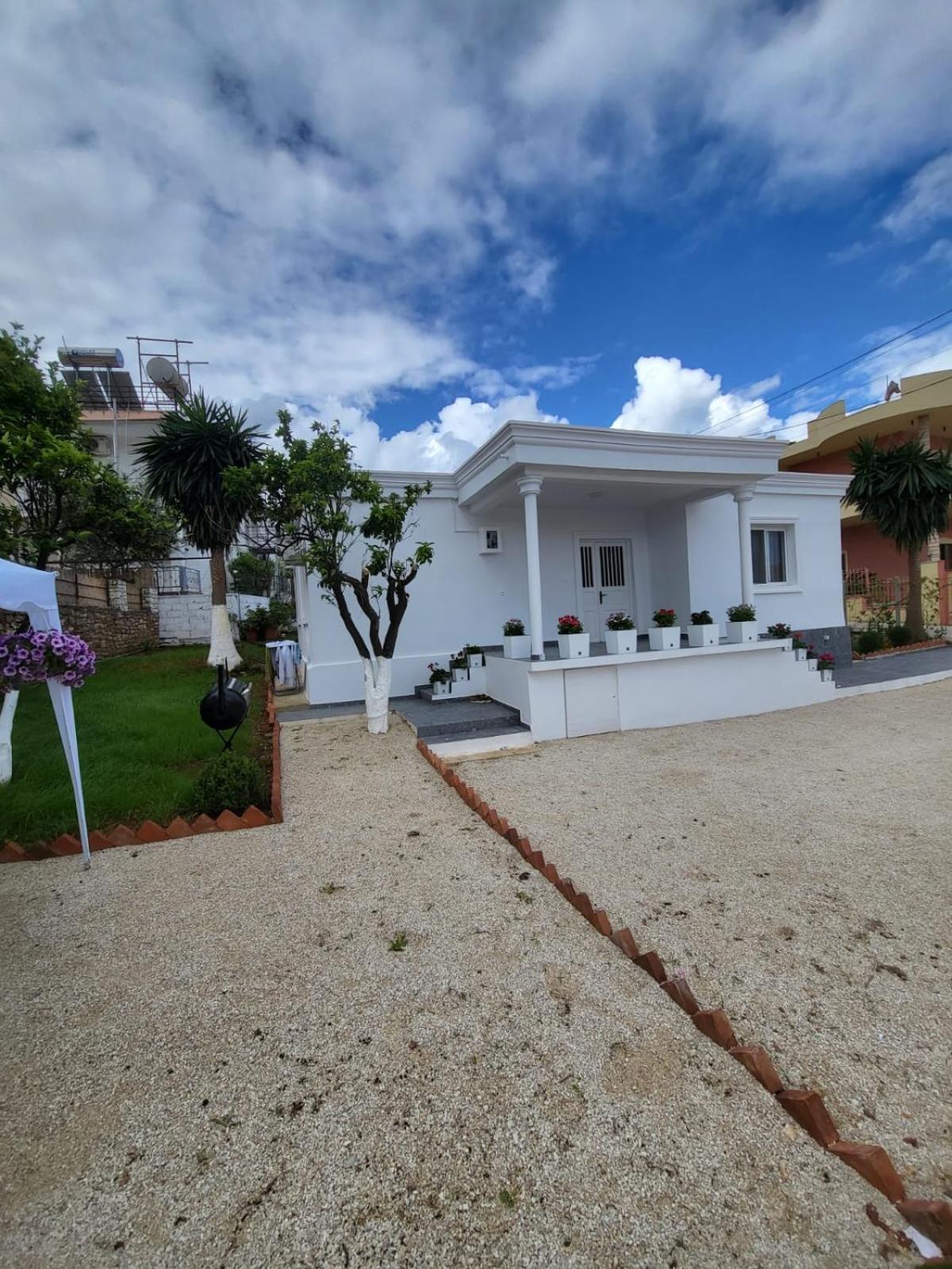 Vila Ademi Ksamil Exterior photo